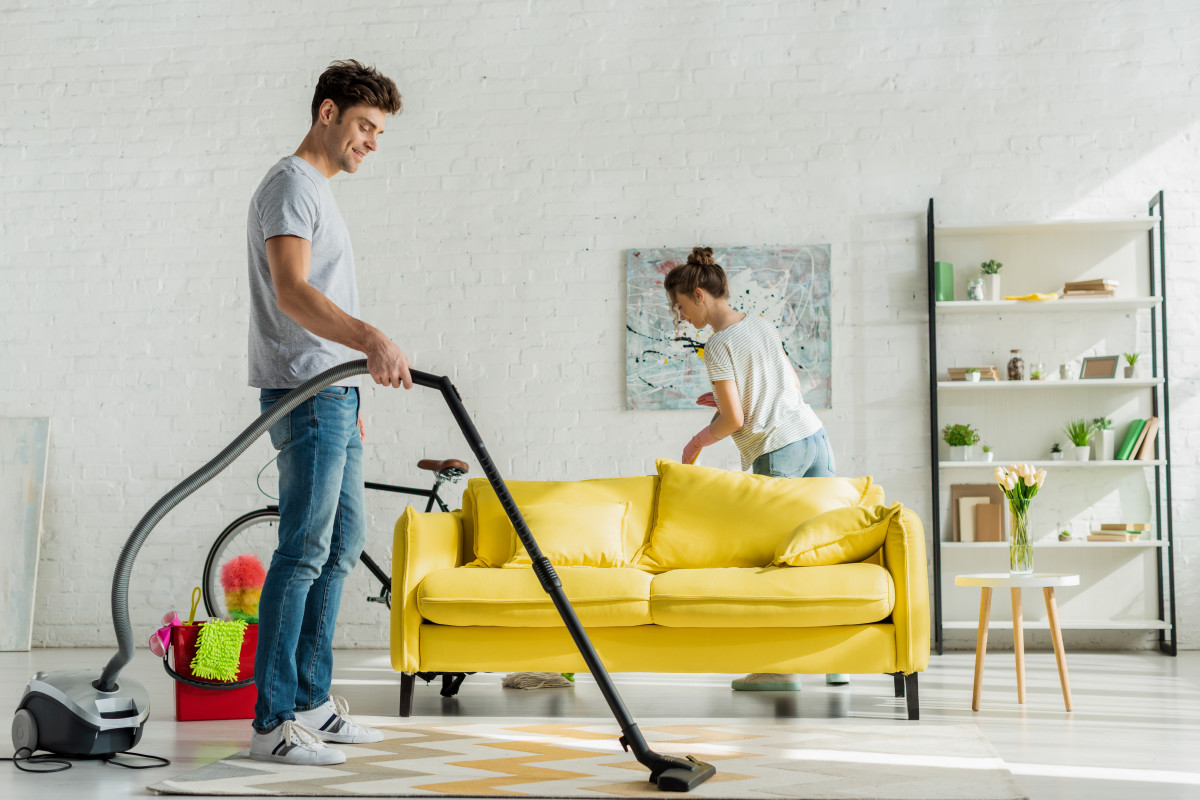 Datça Bayan Temizlikçi